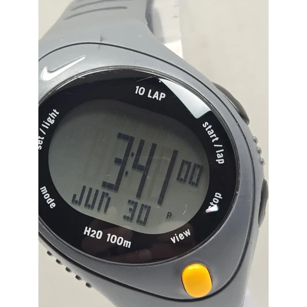 Nike Bowerman WR0080 Triax 10 Lap Digital Mens Watch 100M Gray Y2K New Battery